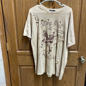 Forever 21 Tan Graphic Short Sleeve Tee